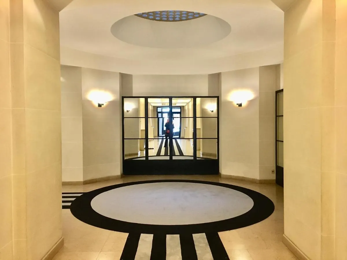 Eluard Au Coeur De La Rive Gauche, Neuf, Design, 2-4 Personnes * Paris